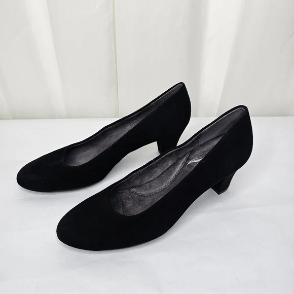 Aerosoles Shore Thing Black Suede Pumps Round Toe Size 7.5 - Picture 4 of 10